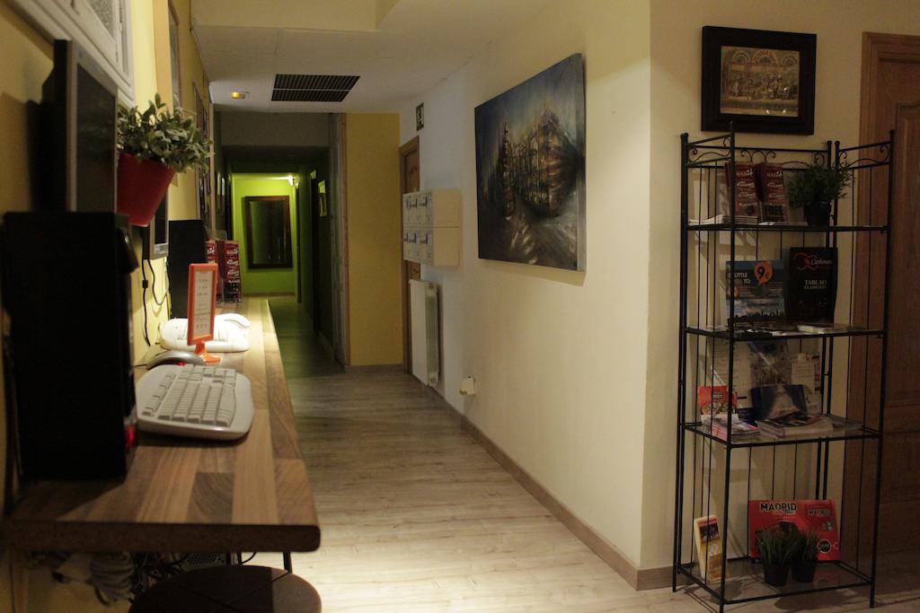 Los Amigos Hostel 마드리드 외부 사진